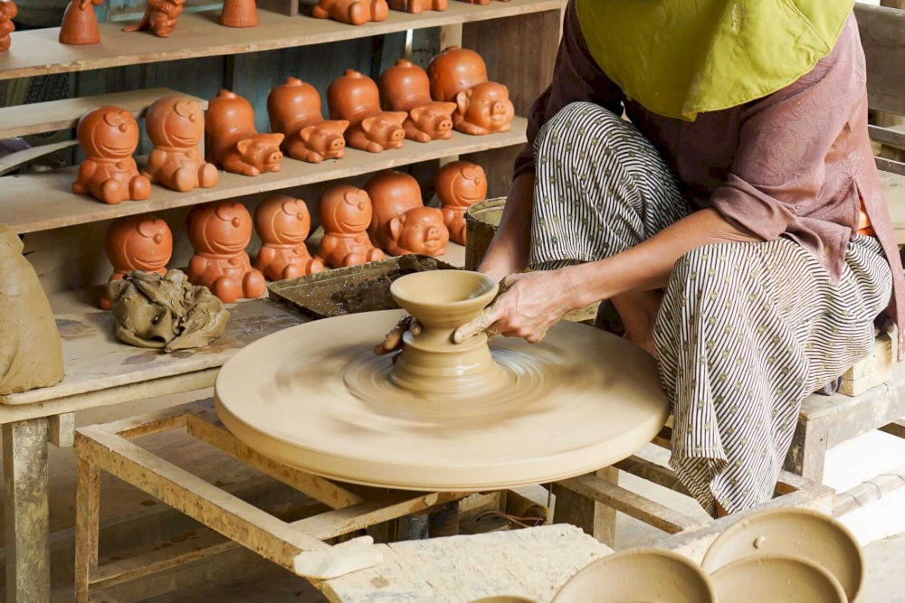 Traditional kilns at Thanh Ha preserve the ancient firing techniques 